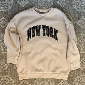 NWOT Cream & Brown Oversized New York Sweatshirt